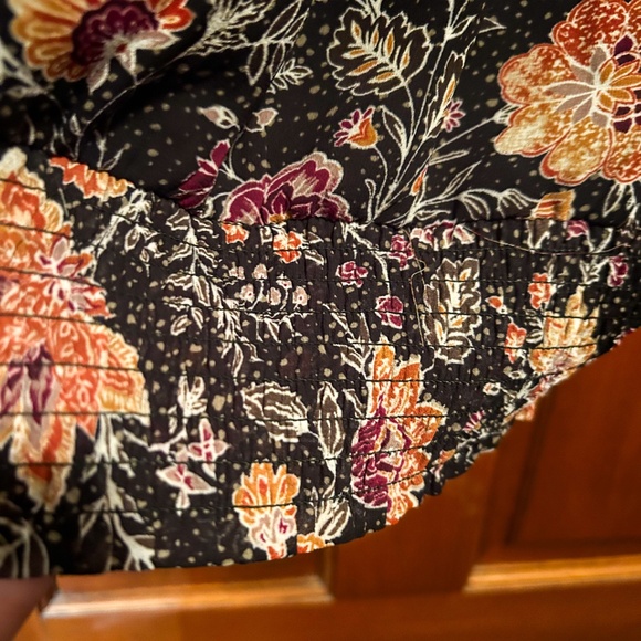 Gorgeous autumnal blouse - Picture 5 of 5